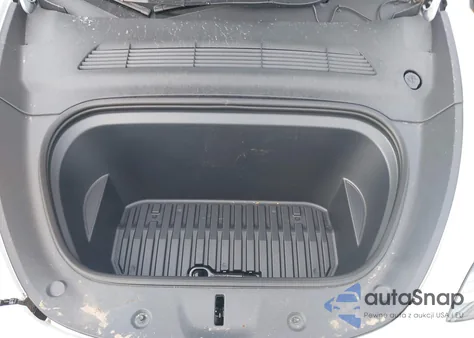 2023 Tesla Model Y Awd/Performance Dual Motor All-Wheel Drive z USA, uszkodzony, nr VIN 7SAYGDEF0PF743789